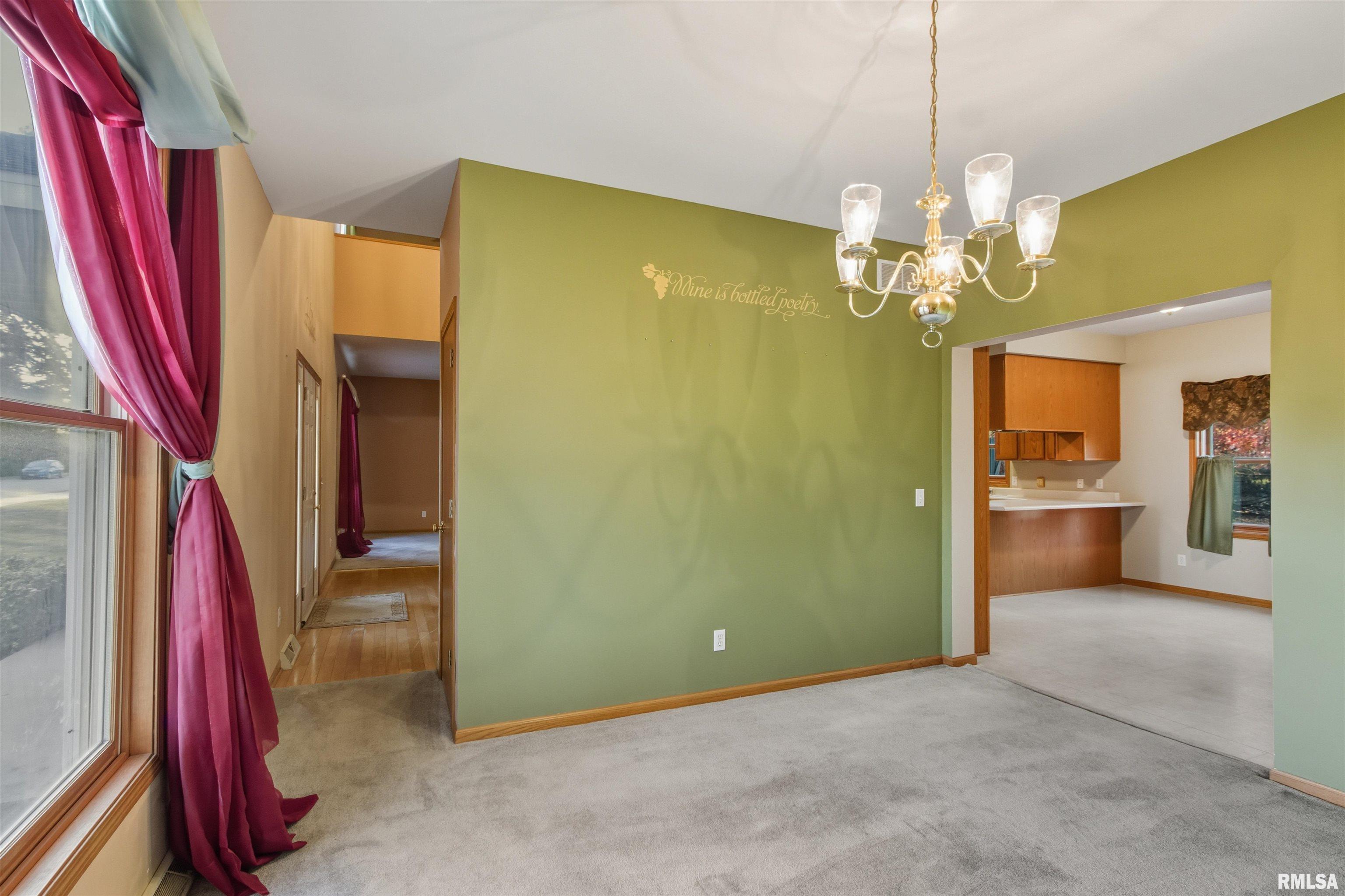 1218 Joseph Street Macomb, IL 61455 - Photo 4 of 41