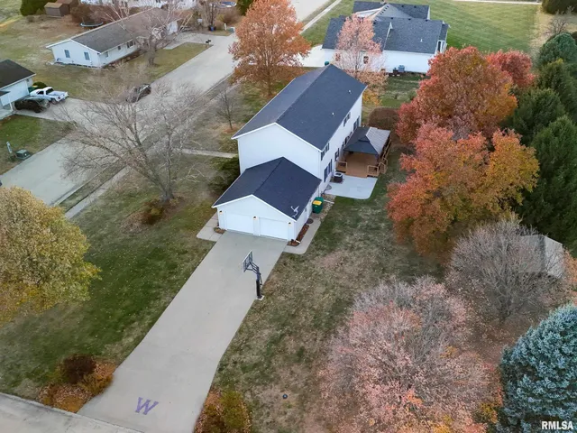 $325,000 | 1218 Joseph Street, Macomb, IL 61455