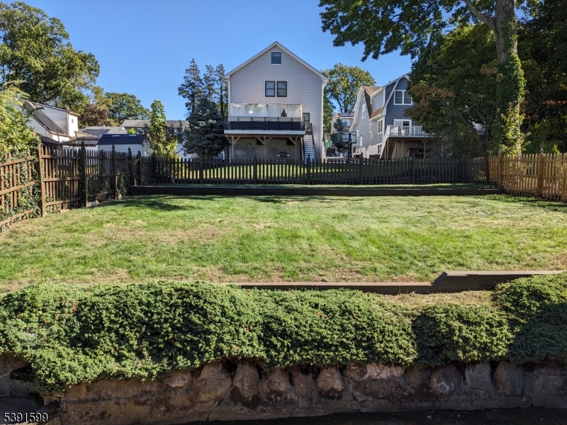 189 Mineral Spring Avenue Passaic, NJ 07055 - Photo 2 of 5