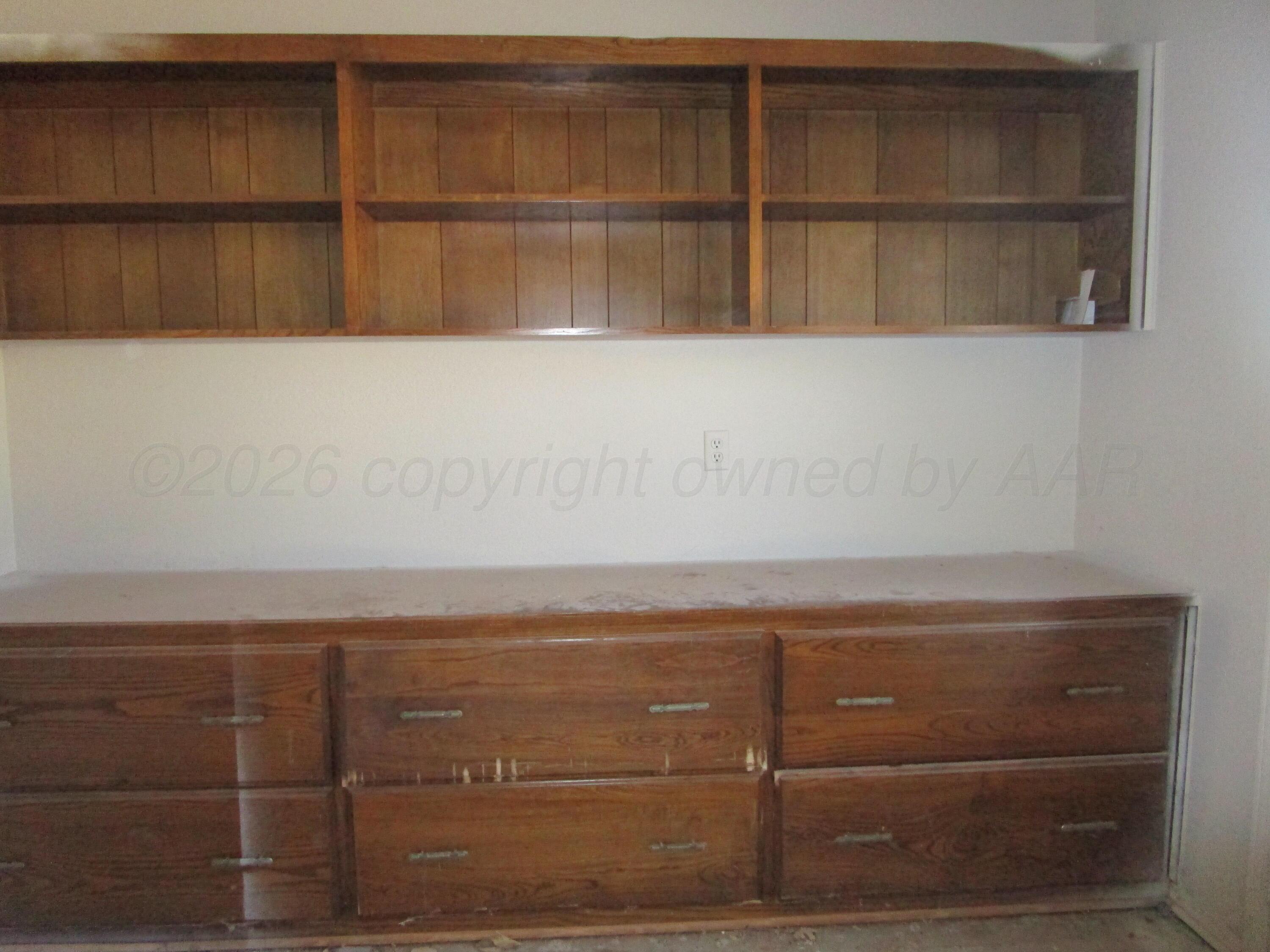 601 Alamo Street Claude, TX 79019 - Photo 25 of 30 a view of a room with rack on the wall