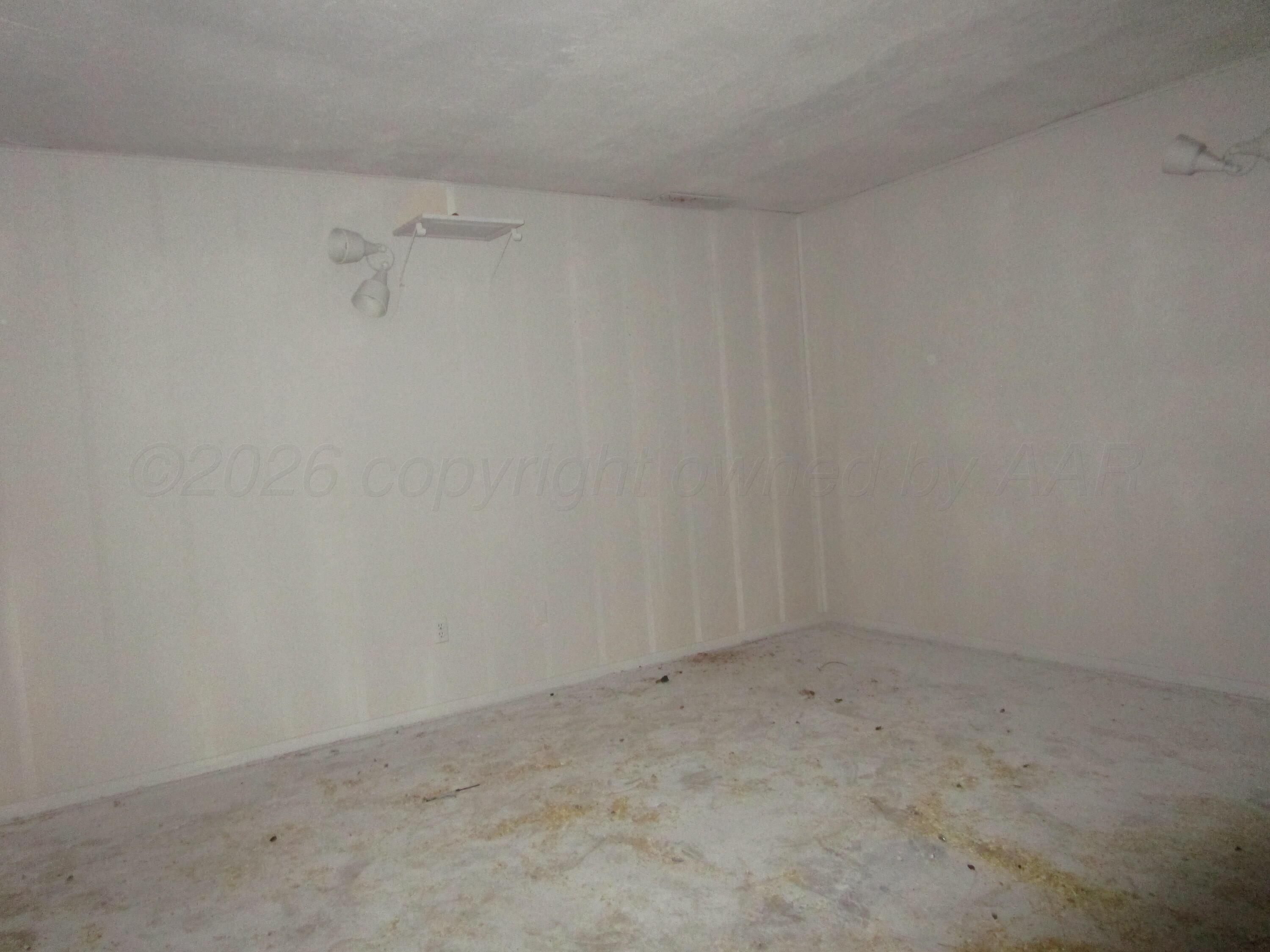 601 Alamo Street Claude, TX 79019 - Photo 27 of 30 a view of an empty room