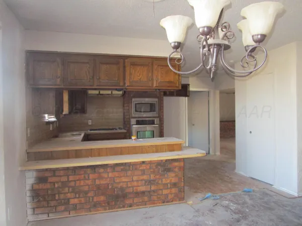 $190,000 | 601 Alamo Street, Claude, TX 79019