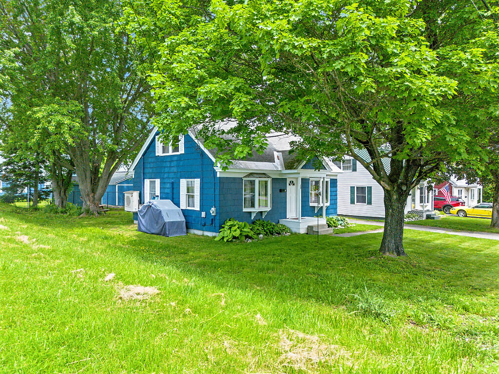 29 Sterling Street Waterville, ME 04901 - Photo 4 of 39 04_DJI_0008_DxO_mls
