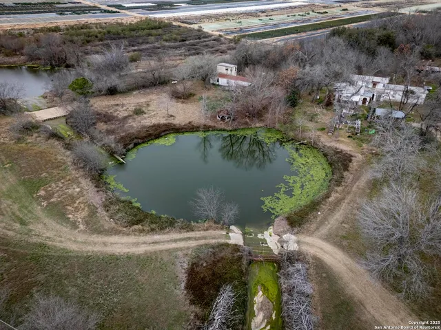 $700,000 | 14989 South Ih 35, Atascosa, TX 78002