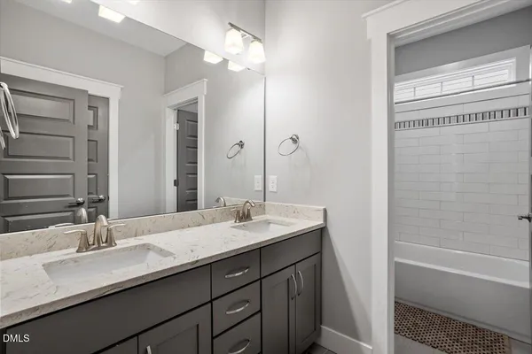 $2,995 | 714 1/2 South State Street, Raleigh, NC 27601