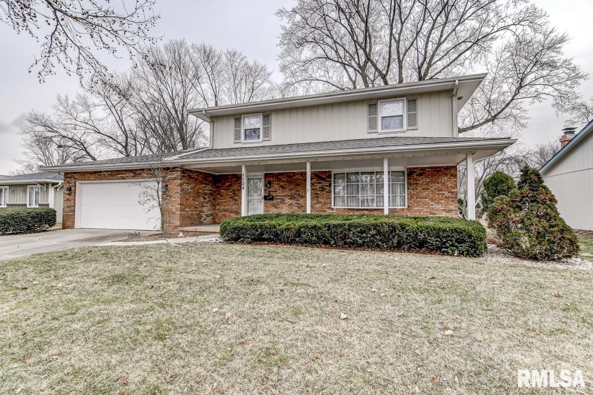 1124 Interlacken Road Springfield, IL 62704 - Photo 3 of 40