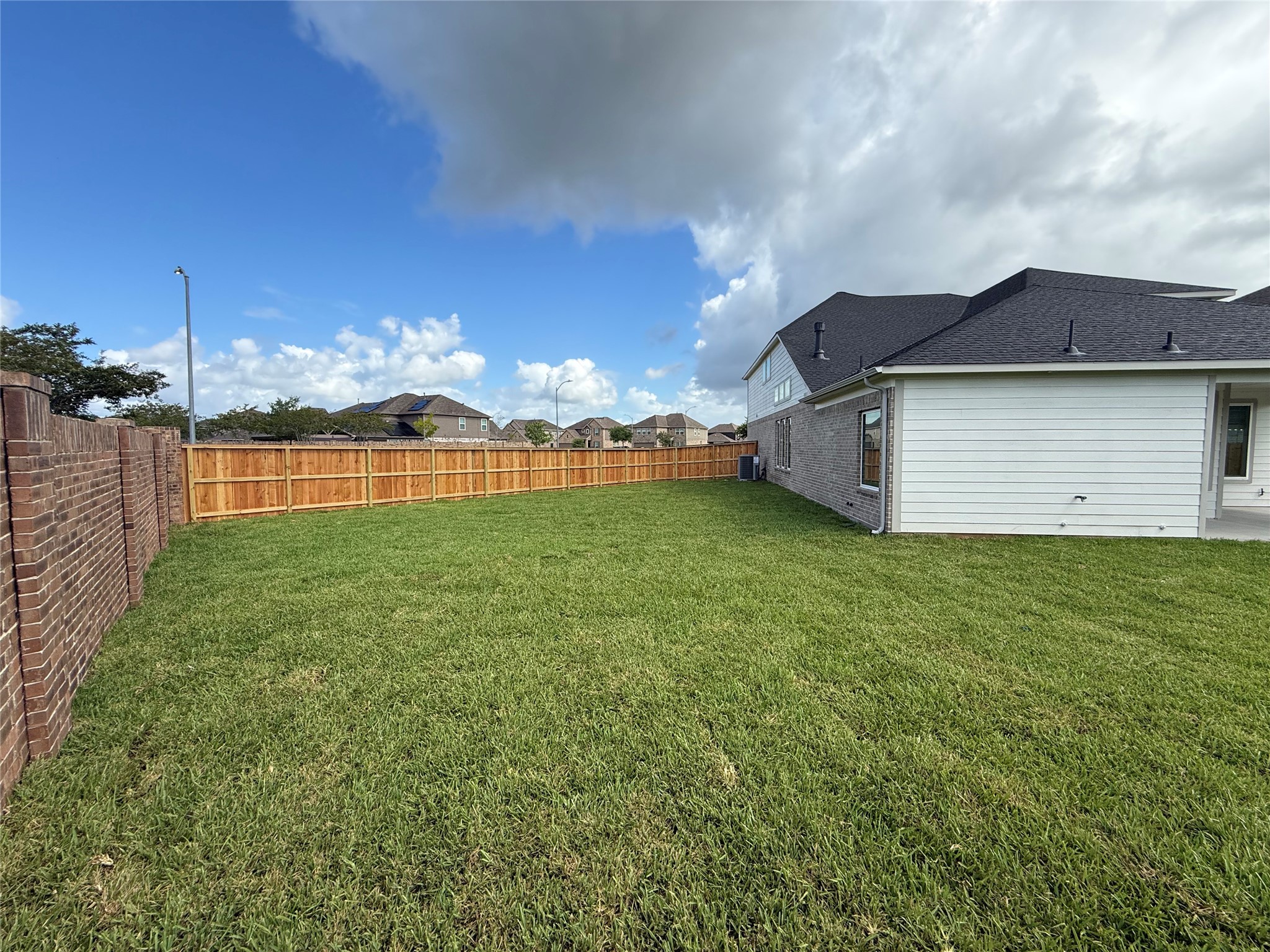 8835 Early Morning Way Rosharon, TX 77583 - Photo 7 of 7