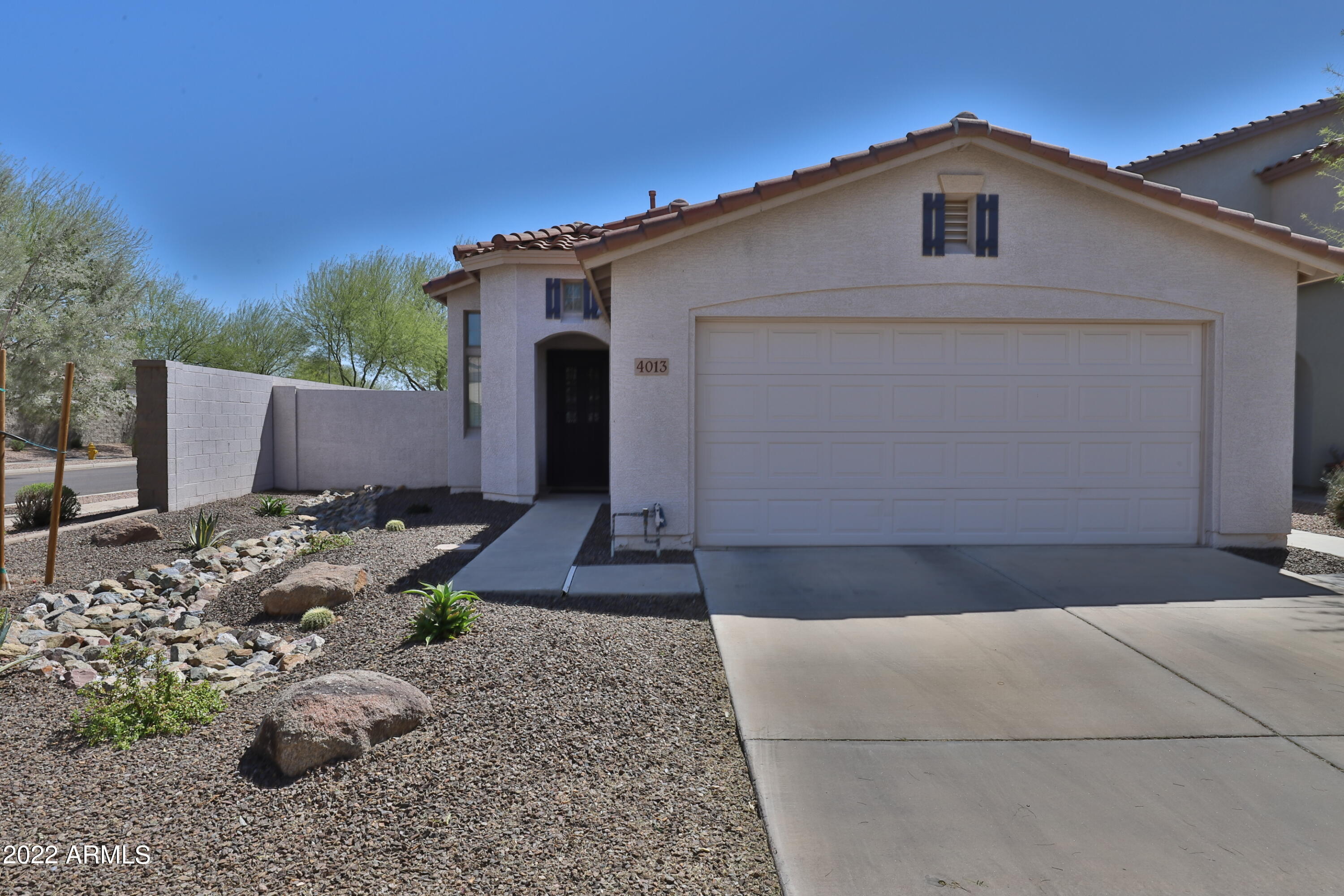 4013 East Ironhorse Road Gilbert, AZ 85297 - Photo 24 of 24 Front