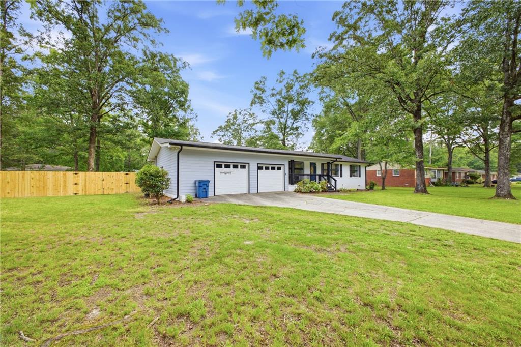 525 Elliott Drive Northwest Rome, GA 30165 - Photo 3 of 44