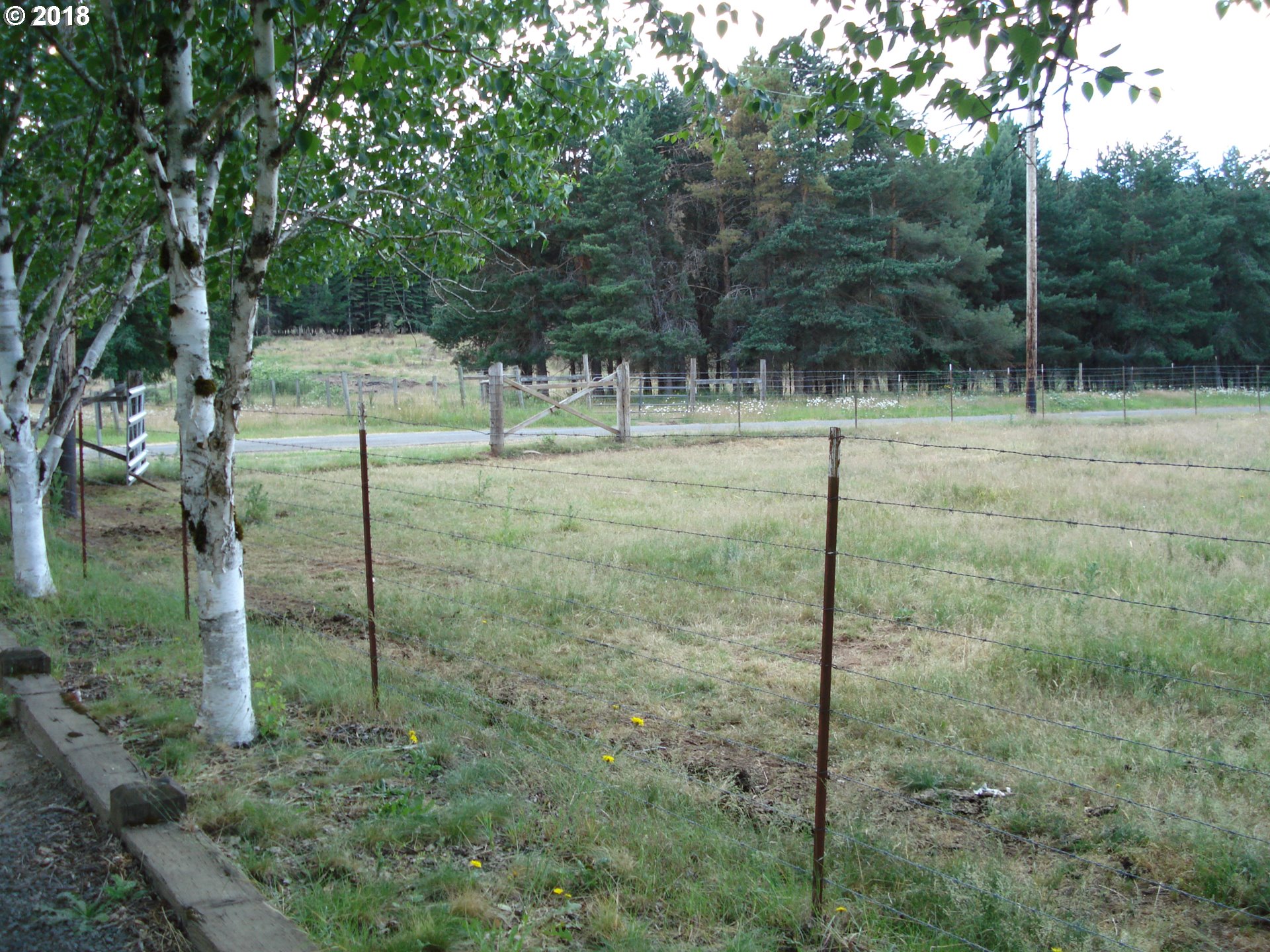 0 South Pierce Road Molalla, OR 97038 - Photo 3 of 9 a view of a garden