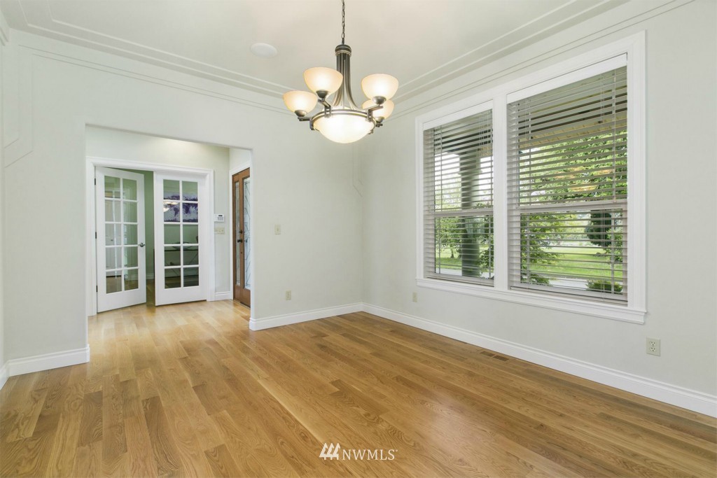 3312 Russet Road Brier, WA 98036 - Photo 14 of 25 Gallery Image 14