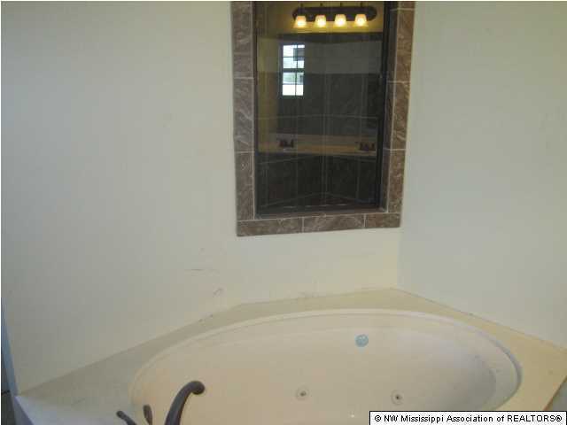 7576 De Fleury Bend Southaven, MS 38672 - Photo 8 of 11 Additional Photo