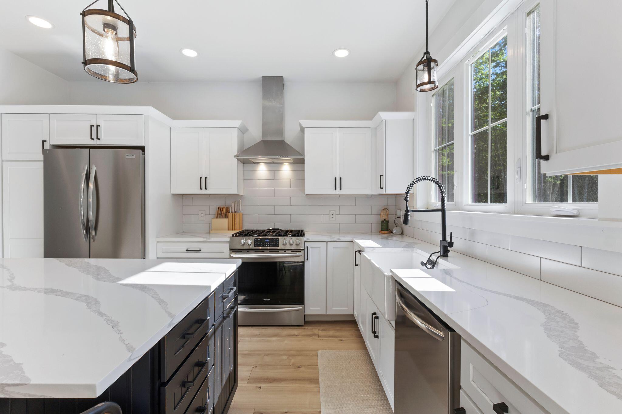 161 2 Rod Road Scarborough, ME 04074 - Photo 4 of 43 161_Two_Rod_Rd_044