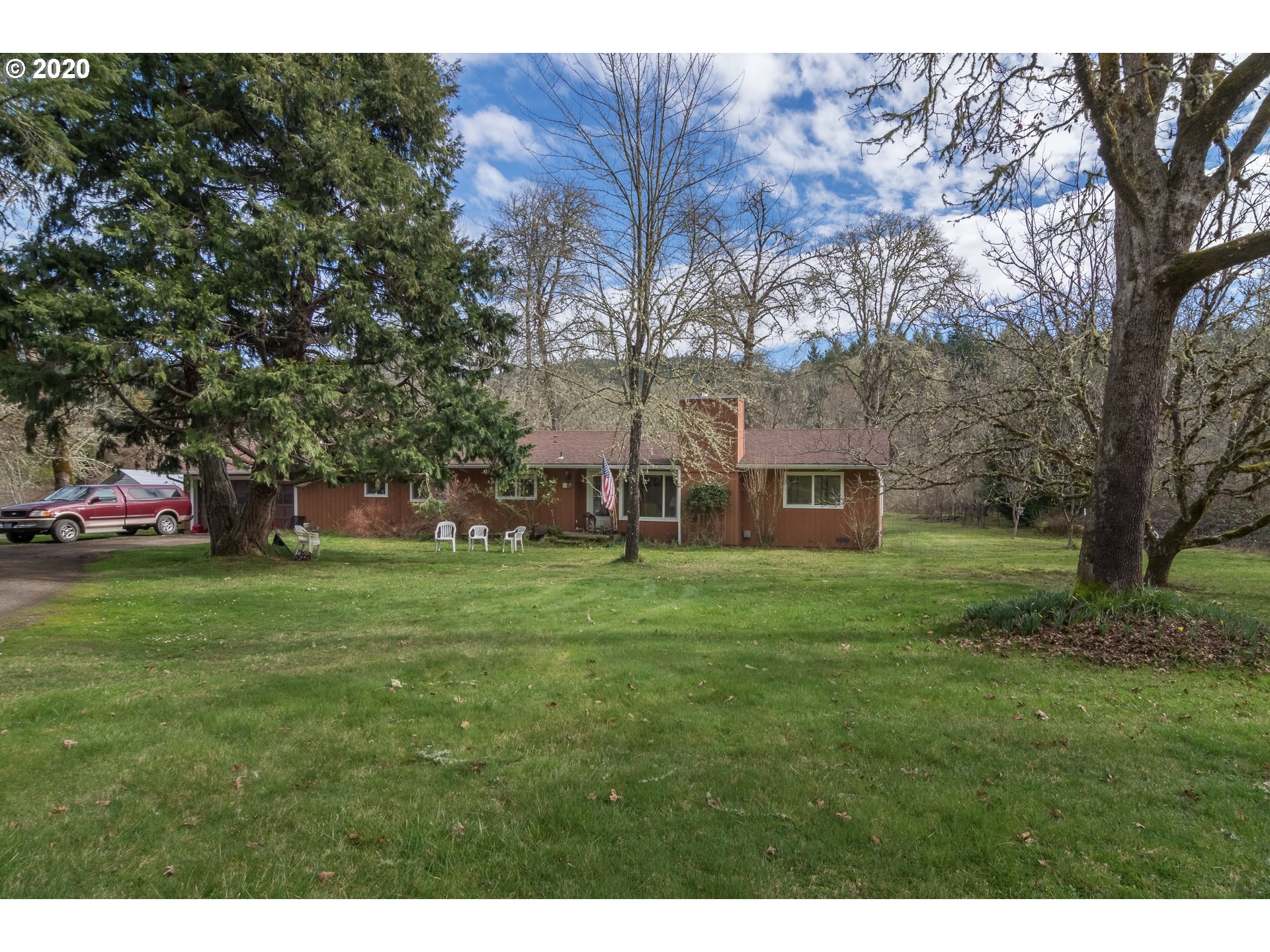 8124 Upper Olalla Road Winston, OR 97496 - Photo 1 of 32