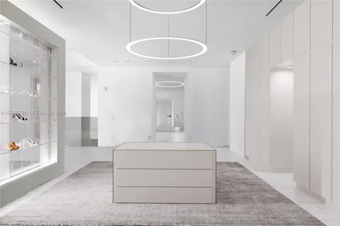 $7,000,000 | 700 Northeast 26th Terrace, Unit PH02, Miami, FL 33137