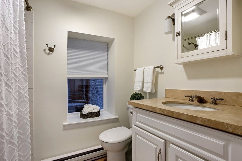 68 Russell Street, Unit 1 Boston, MA 02129 - Photo 8 of 10