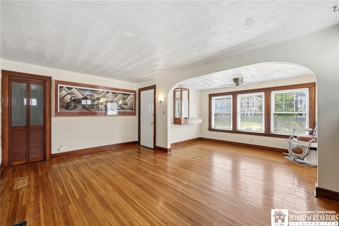 218 Sanders Road Buffalo, NY 14216 - Photo 5 of 35