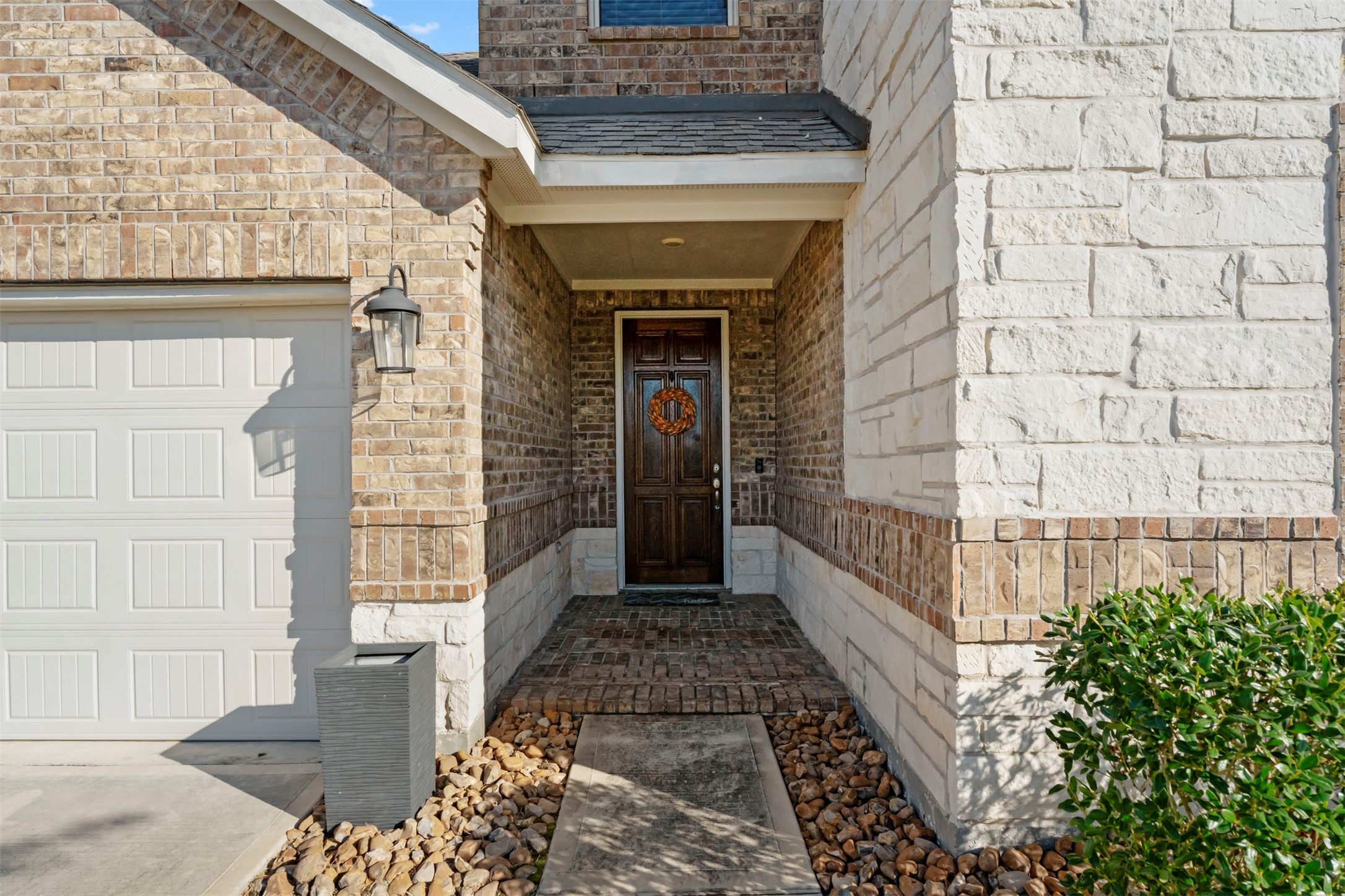 28109 Steepleridge Ct Spring Spring, TX 77386 - Photo 3 of 36 a front view of a house with a large window