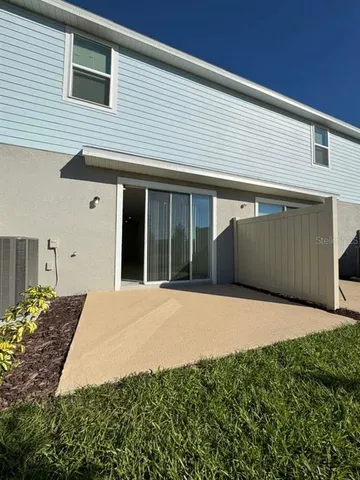 $1,895 | 7805 Waterscape Drive, Groveland, FL 34736