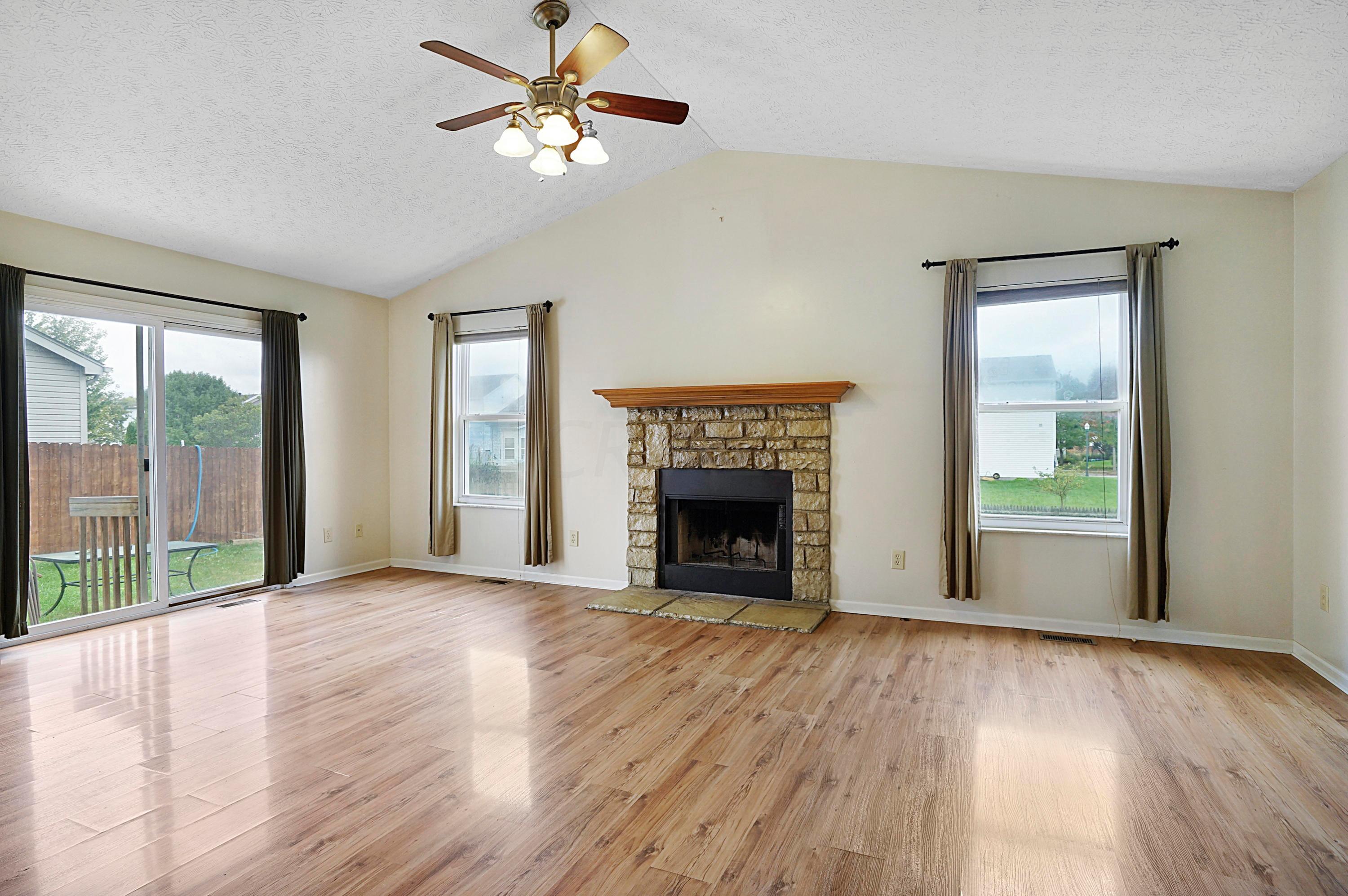 230 Lofton Circle Delaware, OH 43015 - Photo 13 of 34