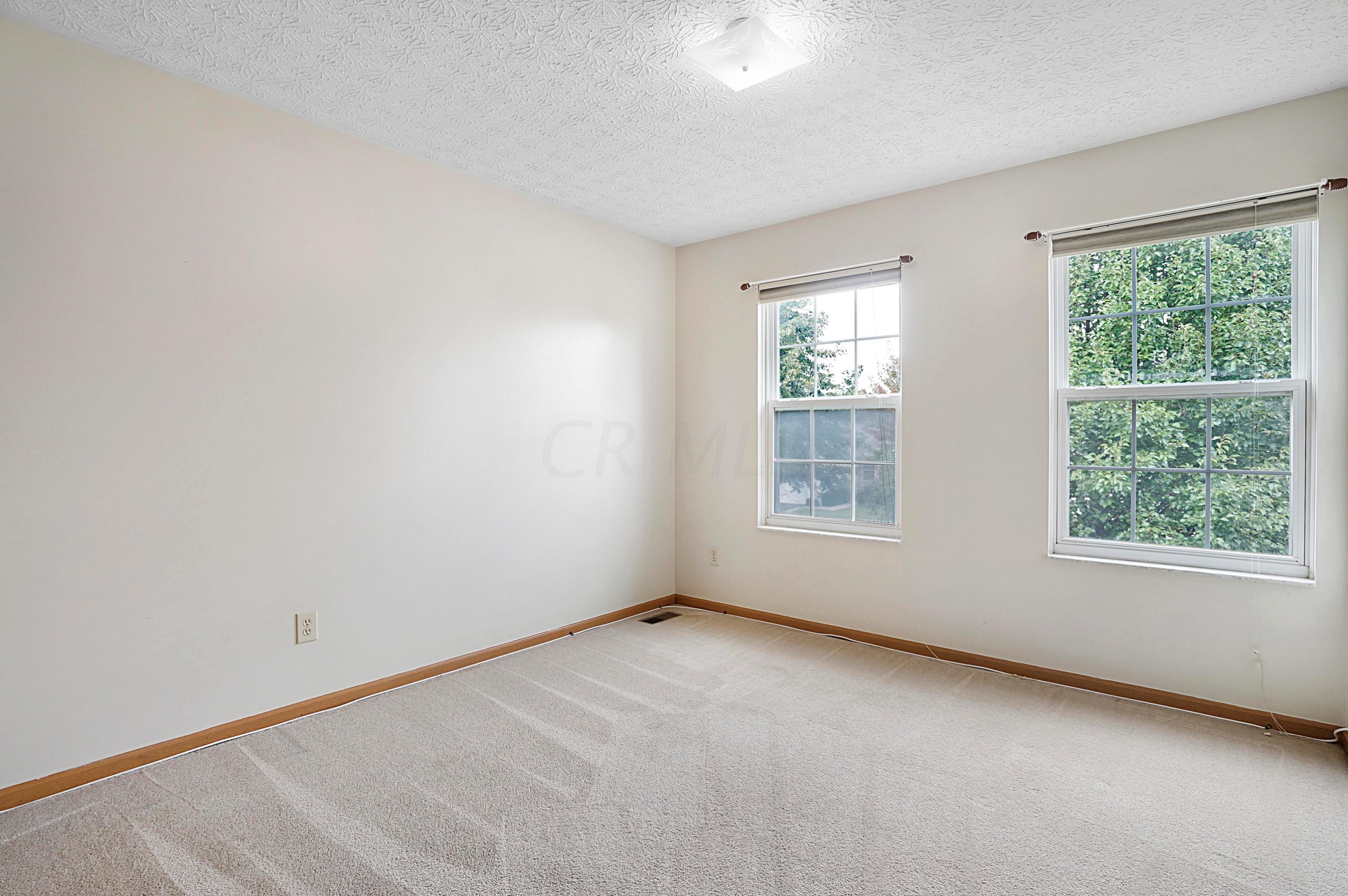 230 Lofton Circle Delaware, OH 43015 - Photo 29 of 34