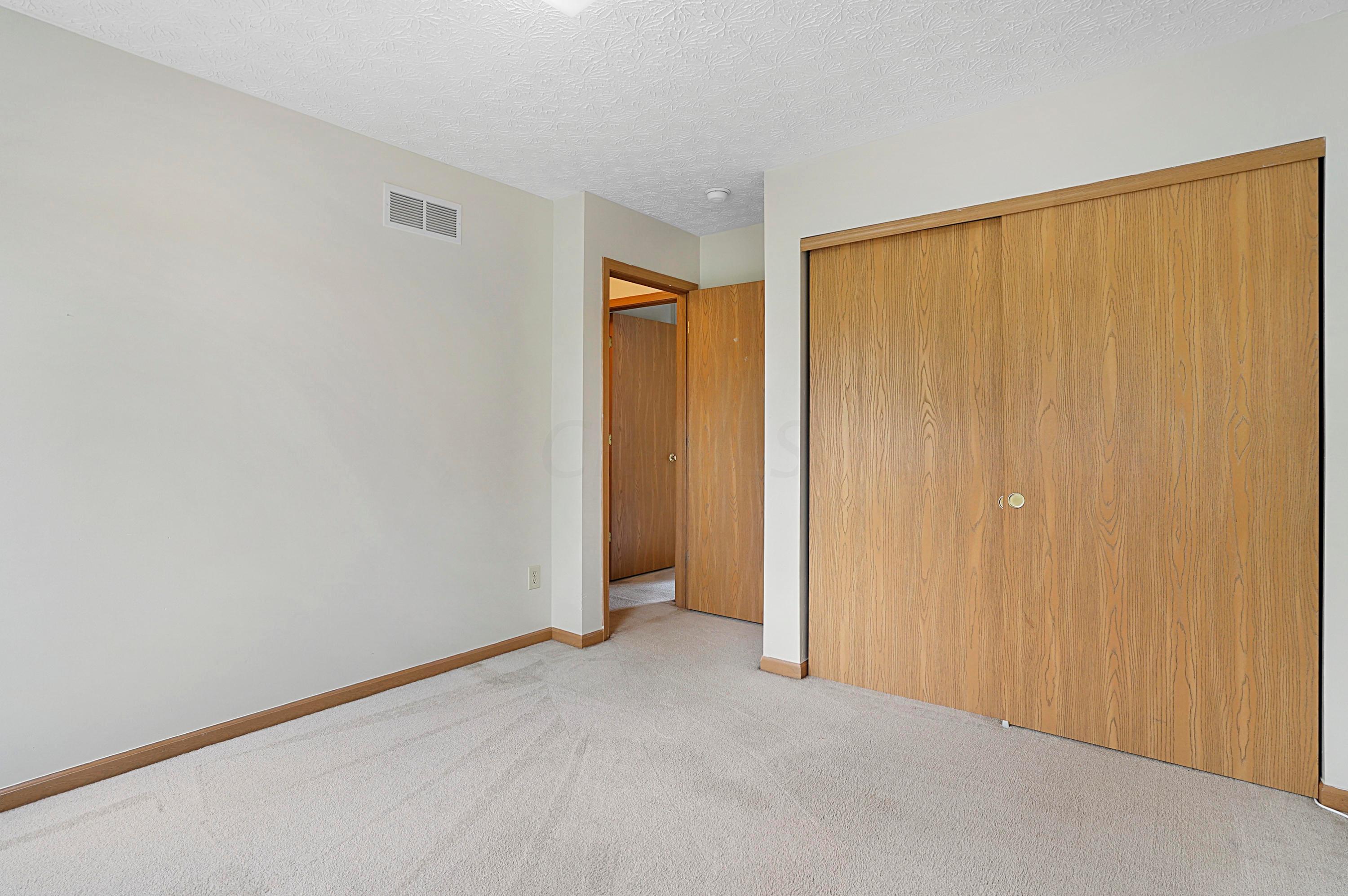 230 Lofton Circle Delaware, OH 43015 - Photo 30 of 34