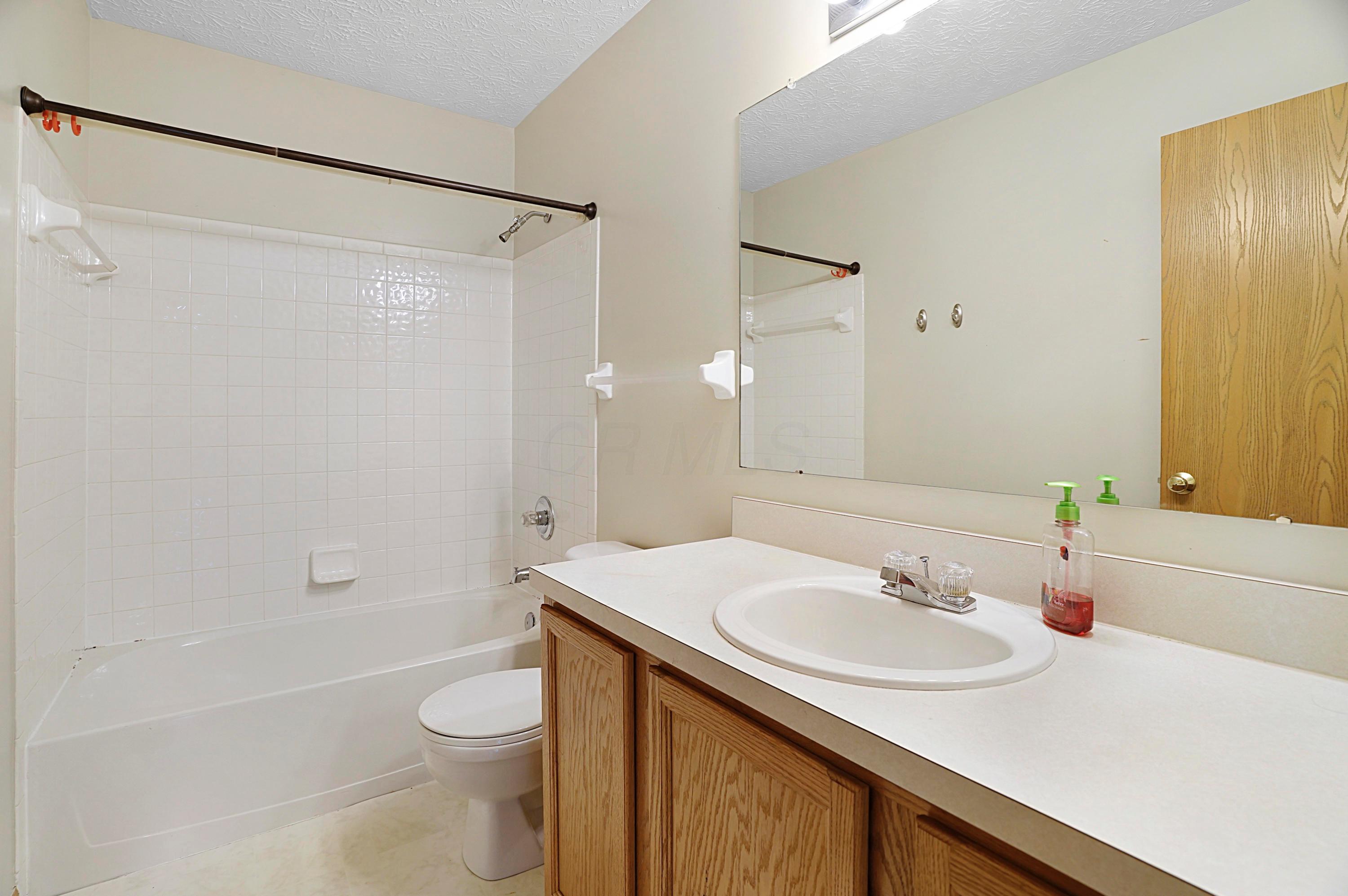 230 Lofton Circle Delaware, OH 43015 - Photo 33 of 34