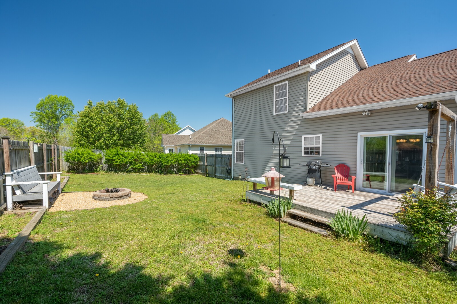 503 Berry Circle Springfield, TN 37172 - Photo 19 of 21 a backyard of a house with outdoor seating