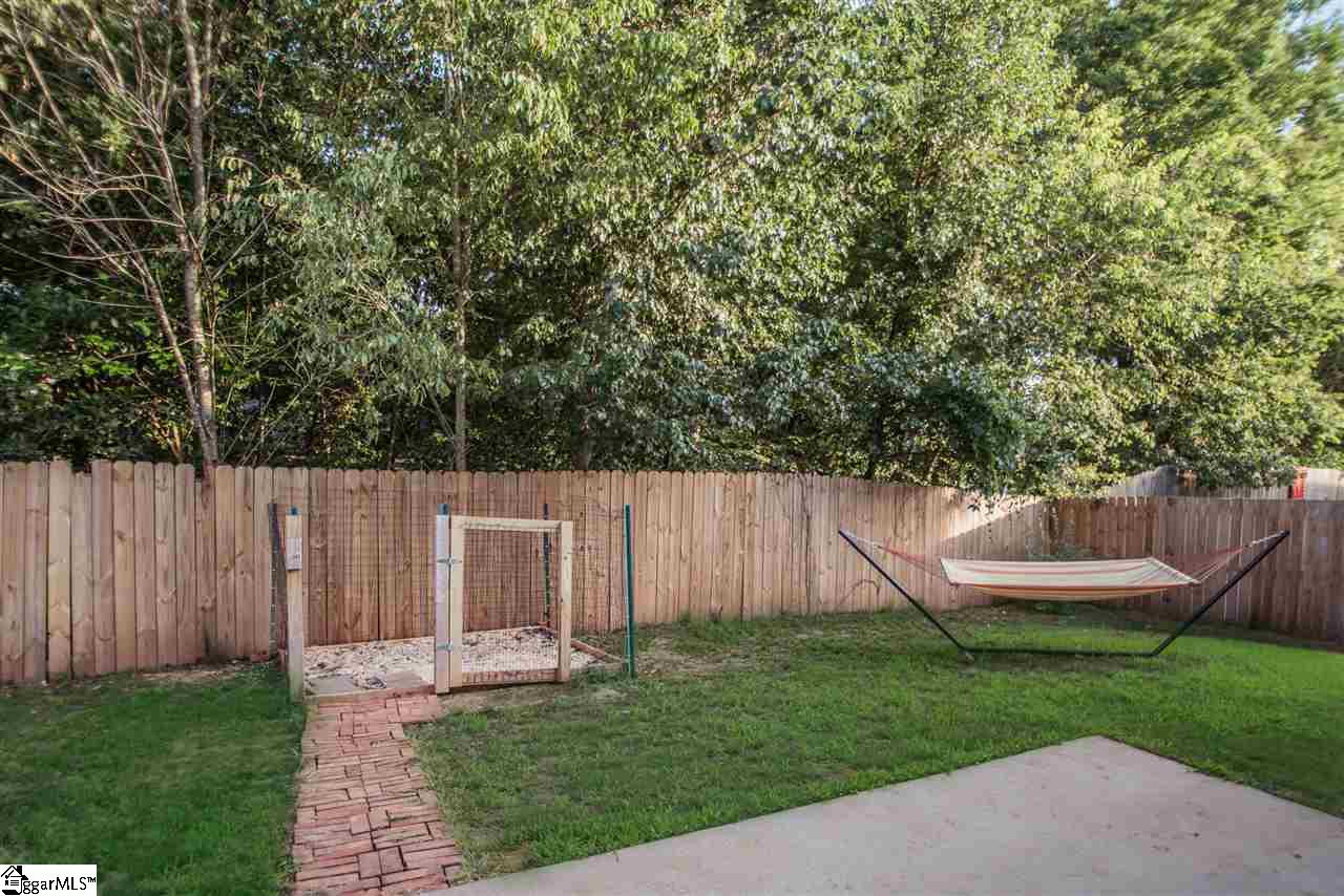 106 Tagus Court Greenville, SC 29607 - Photo 4 of 33 Gallery Image 4