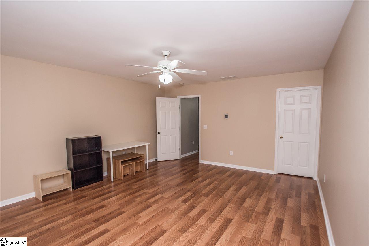106 Tagus Court Greenville, SC 29607 - Photo 32 of 33 Gallery Image 32