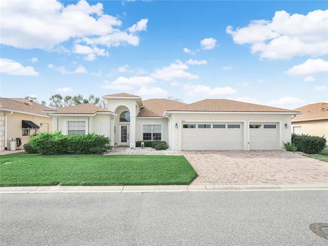 $379,900 | 4016 Dunmore Drive, Lake Wales, FL 33859