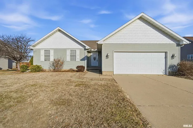 $235,000 | 701 Buckhaven Street, Pekin, IL 61554