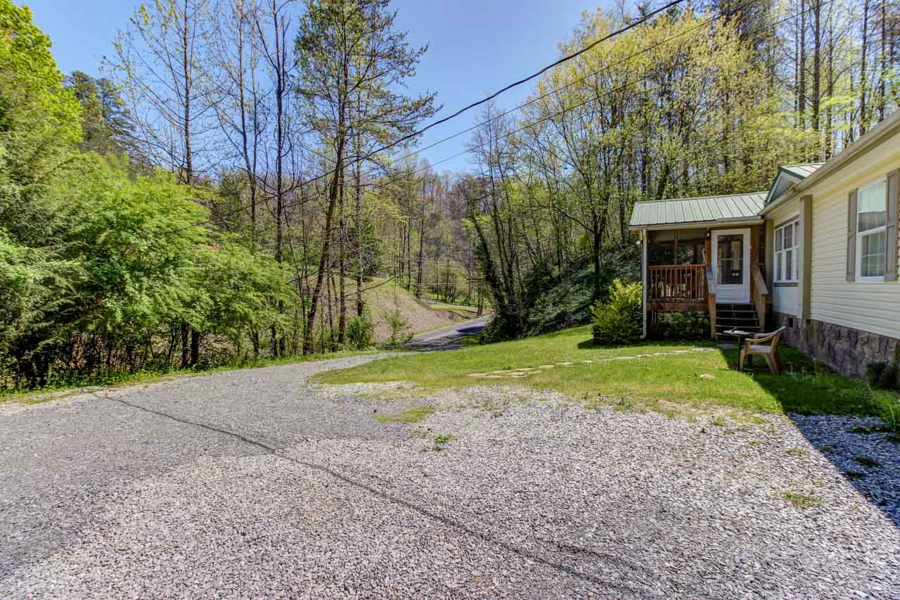 1013 Powdermill Road Gatlinburg, TN 37738 - Photo 35 of 36 35