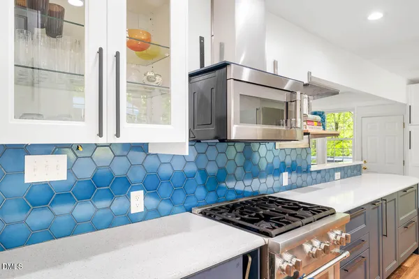 $950,000 | 31 Mt Bolus Road, Chapel Hill, NC 27514