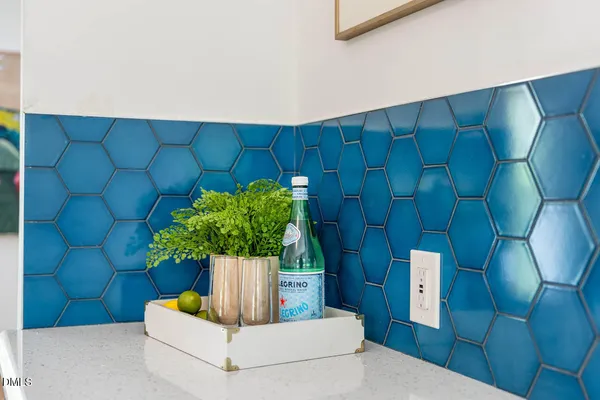 $950,000 | 31 Mt Bolus Road, Chapel Hill, NC 27514