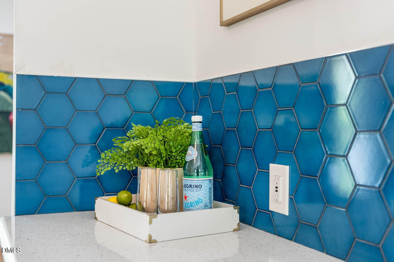 31 Mt Bolus Road Chapel Hill, NC 27514 - Photo 13 of 72 31MtBlousRd-064