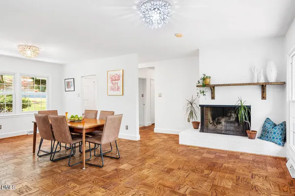 $950,000 | 31 Mt Bolus Road, Chapel Hill, NC 27514