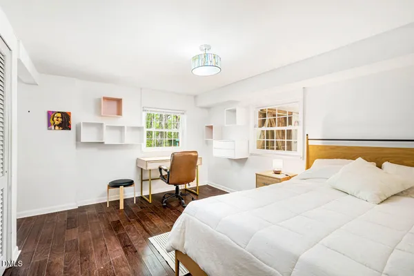 $950,000 | 31 Mt Bolus Road, Chapel Hill, NC 27514