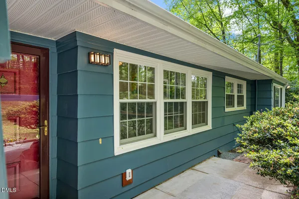 $950,000 | 31 Mt Bolus Road, Chapel Hill, NC 27514