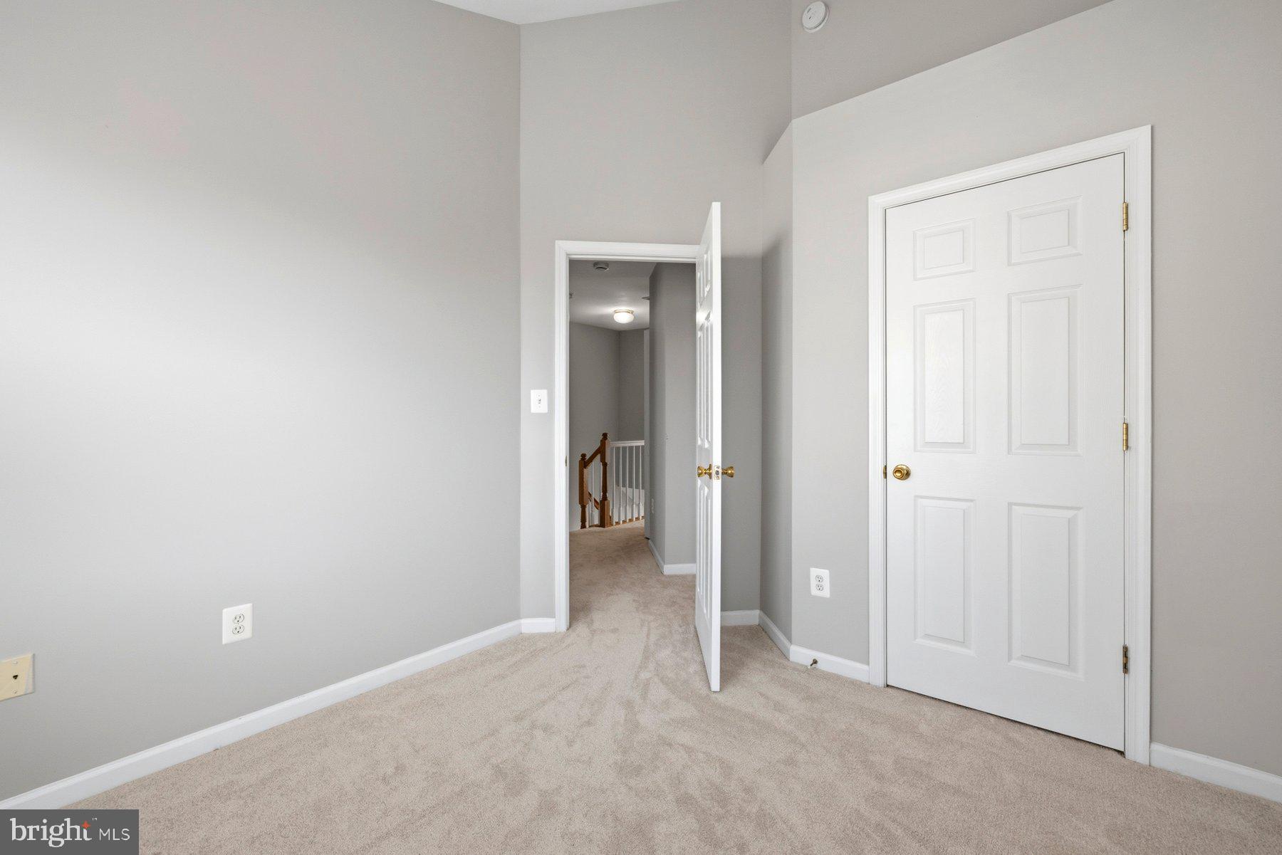 9702 Washingtonian Boulevard Gaithersburg, MD 20878 - Photo 14 of 30