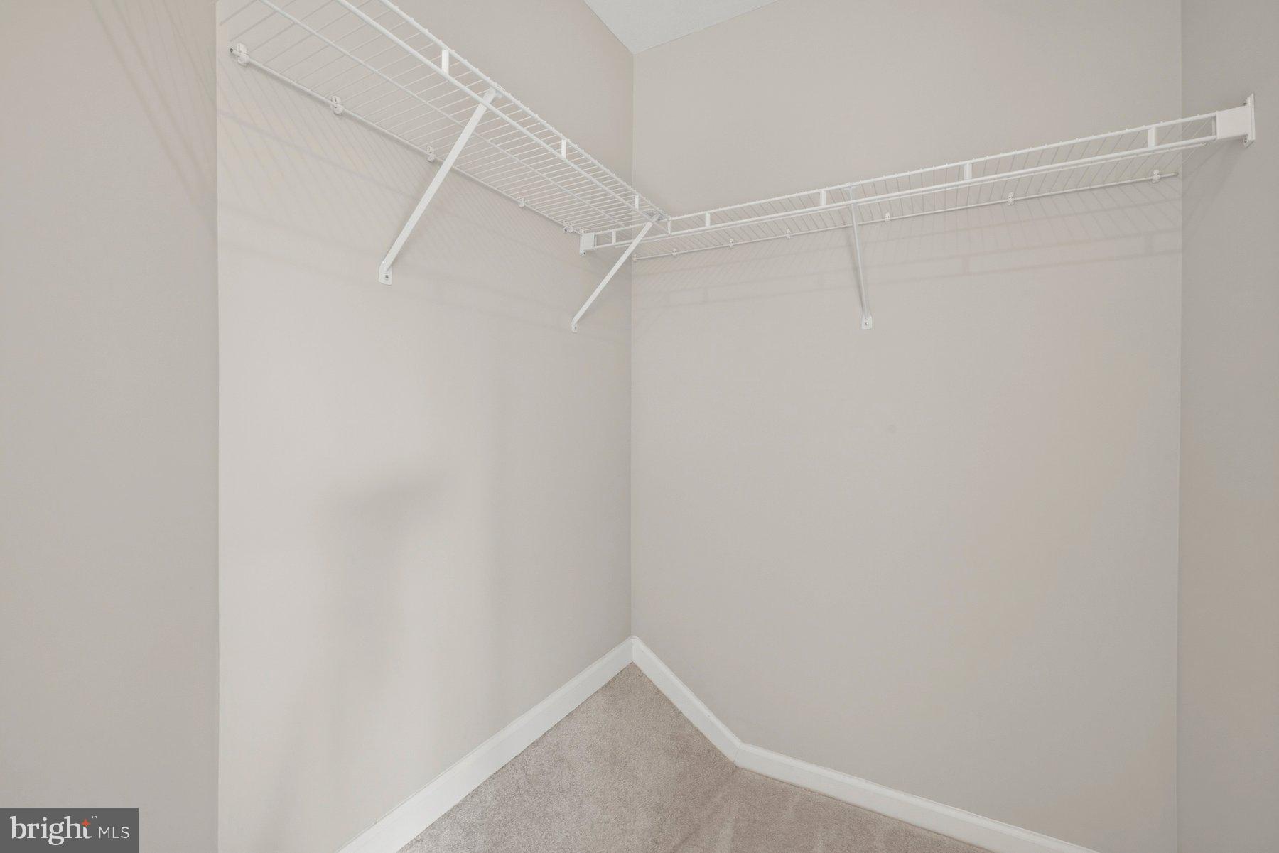 9702 Washingtonian Boulevard Gaithersburg, MD 20878 - Photo 21 of 30