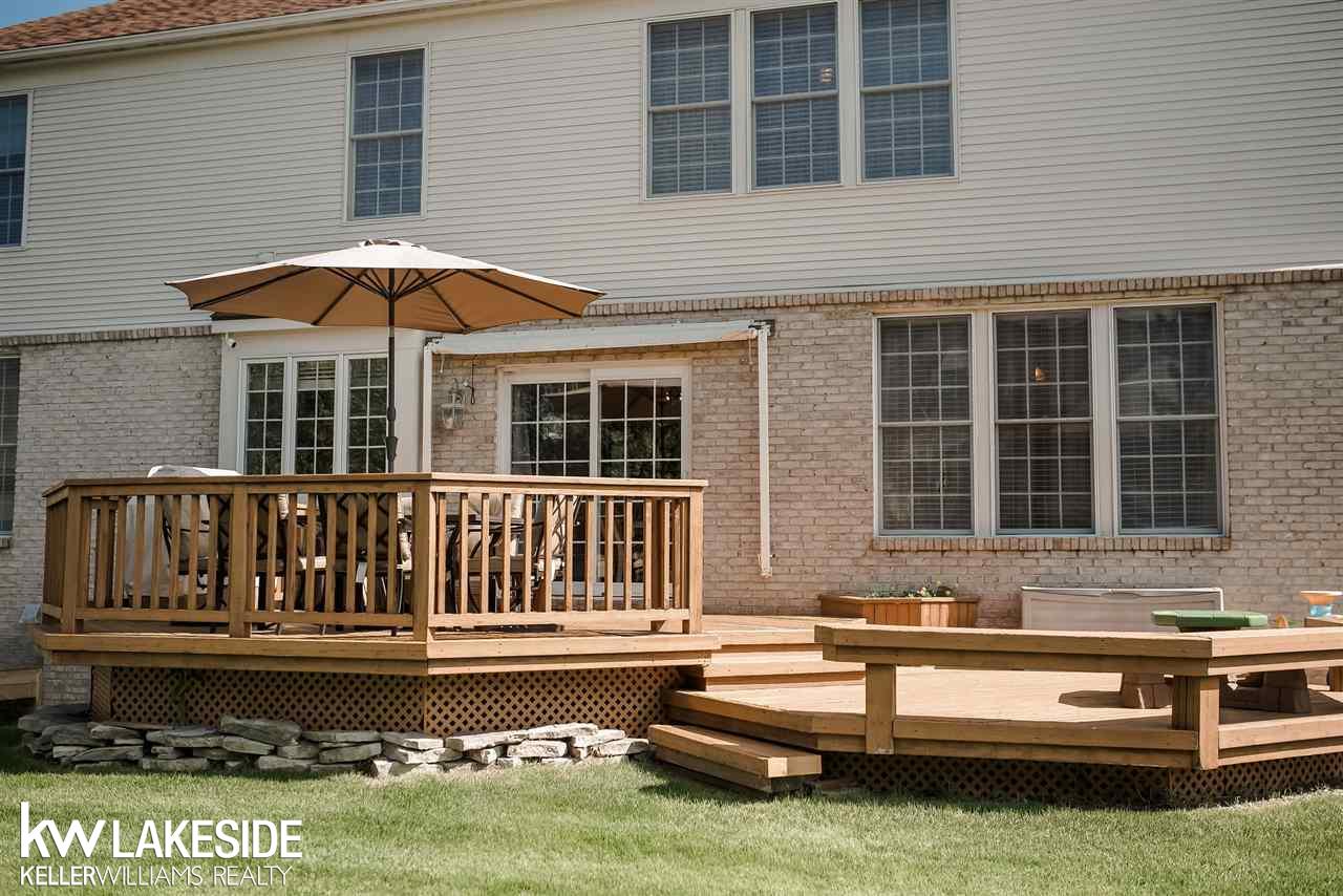 1658 Snowy Owl Court Rochester, MI 48307 - Photo 44 of 45 50022484-50.JPG