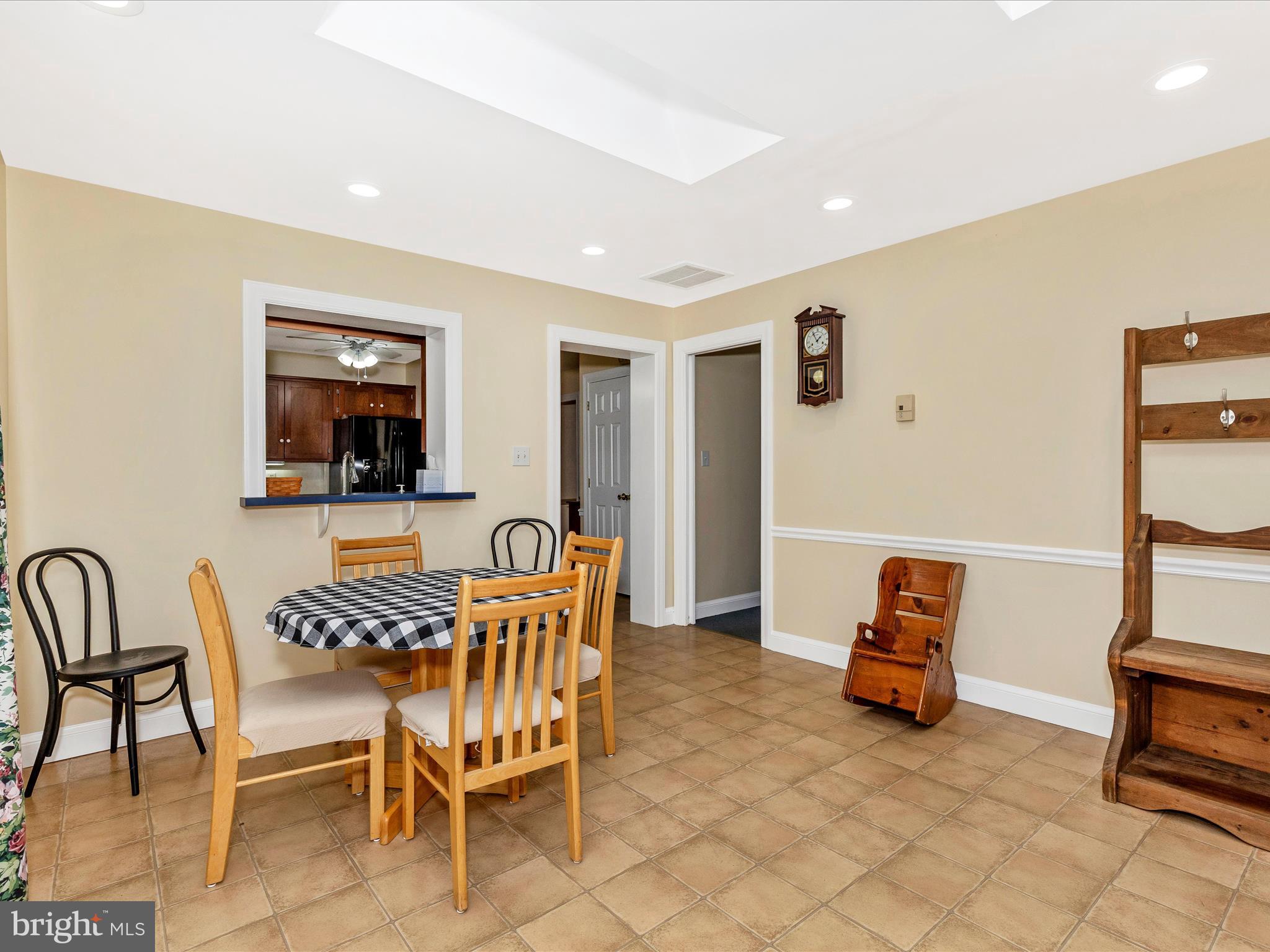 4600 Wayne Road Chambersburg, PA 17202 - Photo 26 of 58 Sunroom