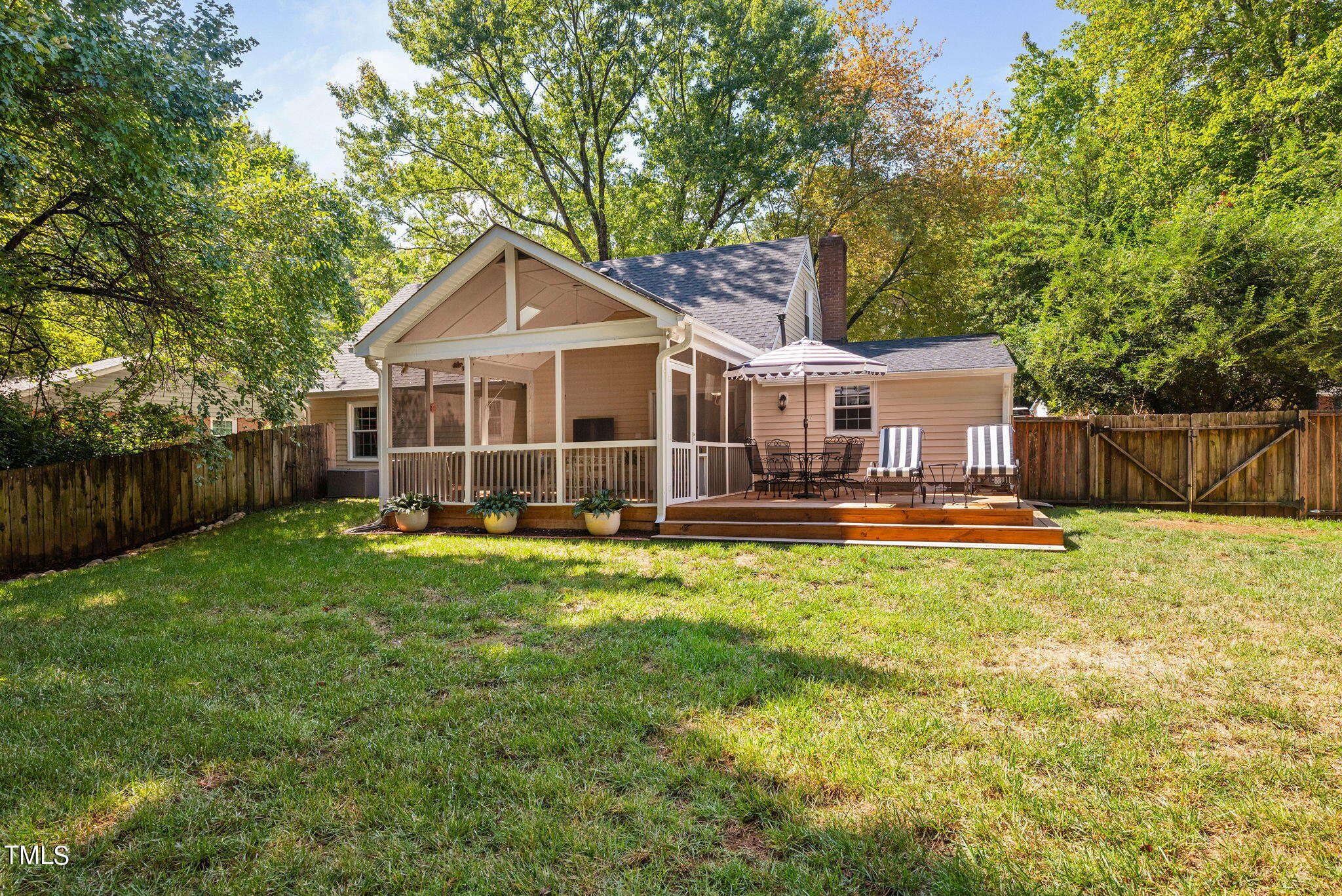 3112 Chancery Place Raleigh, NC 27607 - Photo 27 of 33 9-web-or-mls-3112-chancery-pl