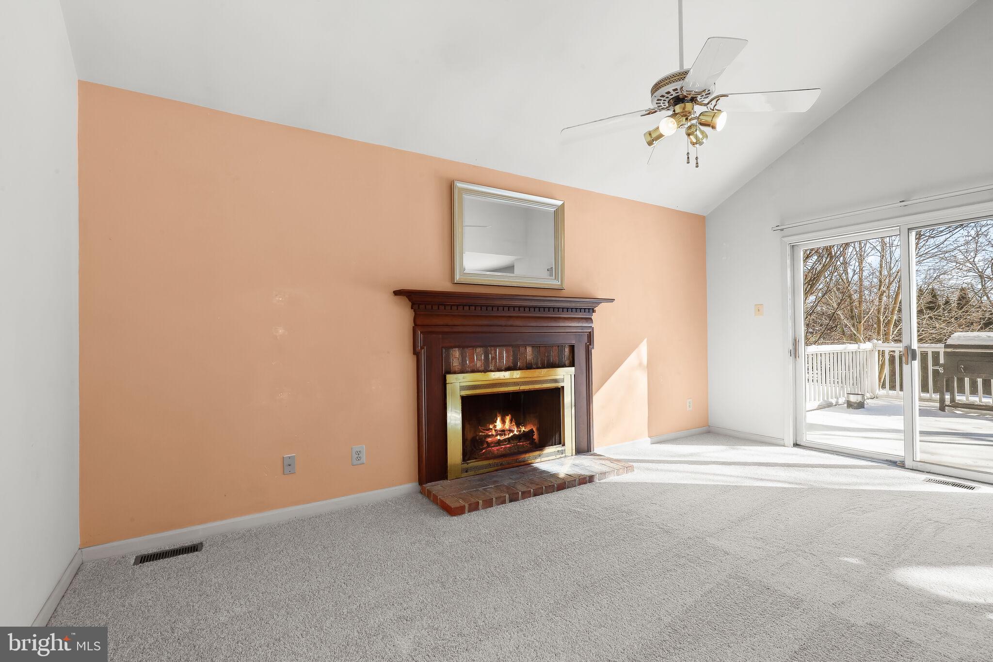 16445 Old Frederick Road Mount Airy, MD 21771 - Photo 21 of 62 Family Room | Access to the Deck and Backyard