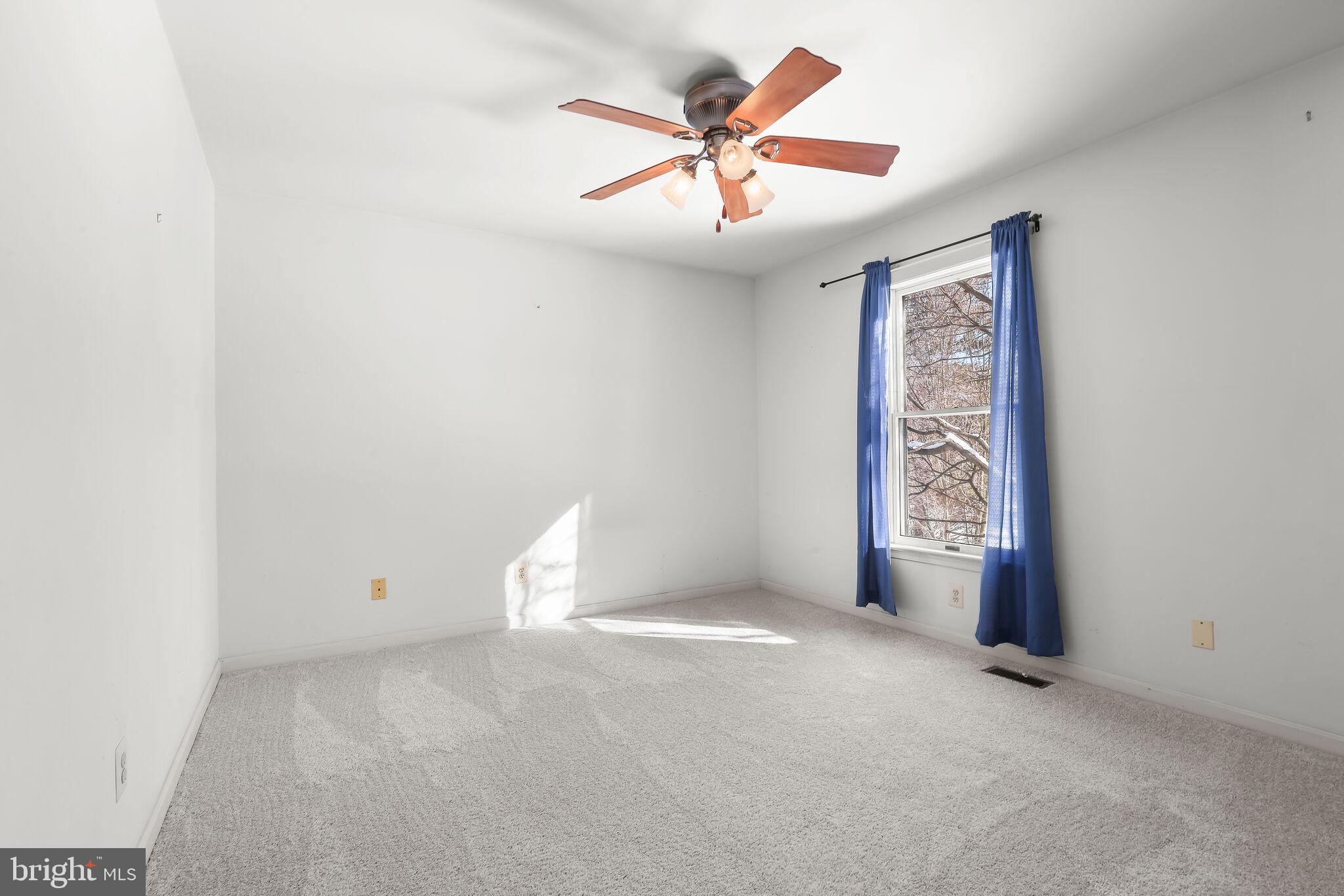 16445 Old Frederick Road Mount Airy, MD 21771 - Photo 40 of 62 Bedroom