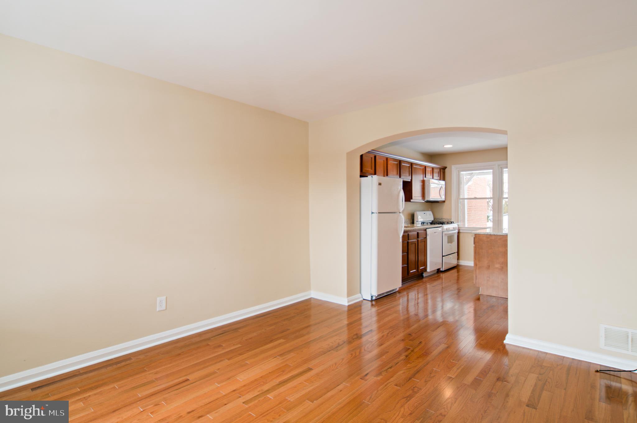 6944 Broening Road Baltimore, MD 21222 - Photo 2 of 24