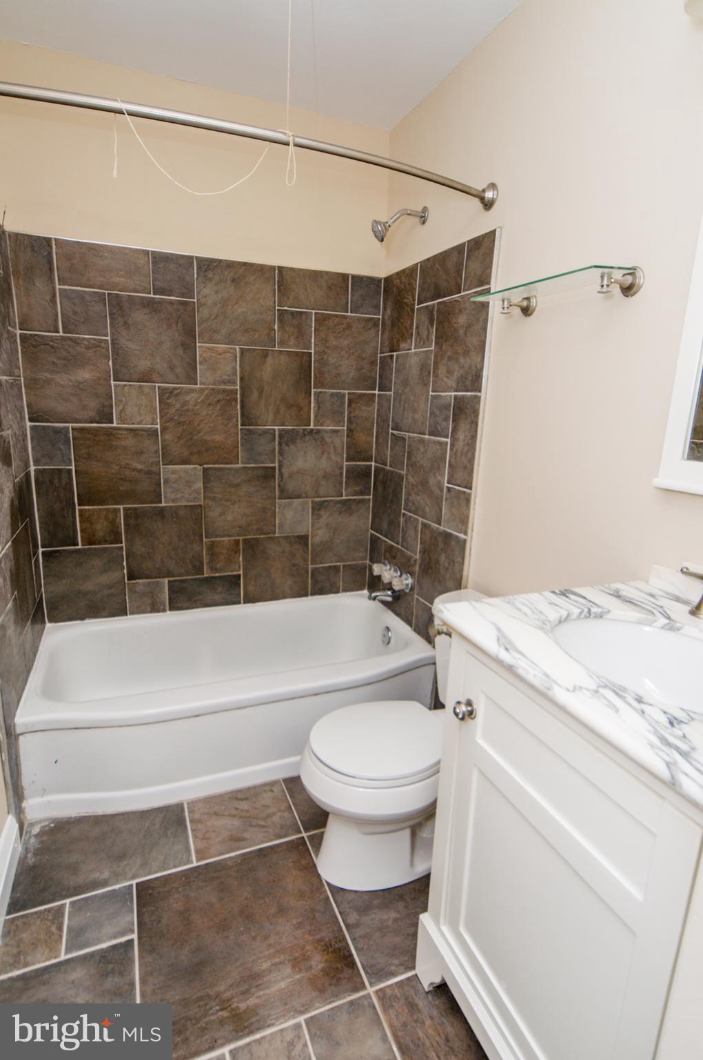 6944 Broening Road Baltimore, MD 21222 - Photo 12 of 24