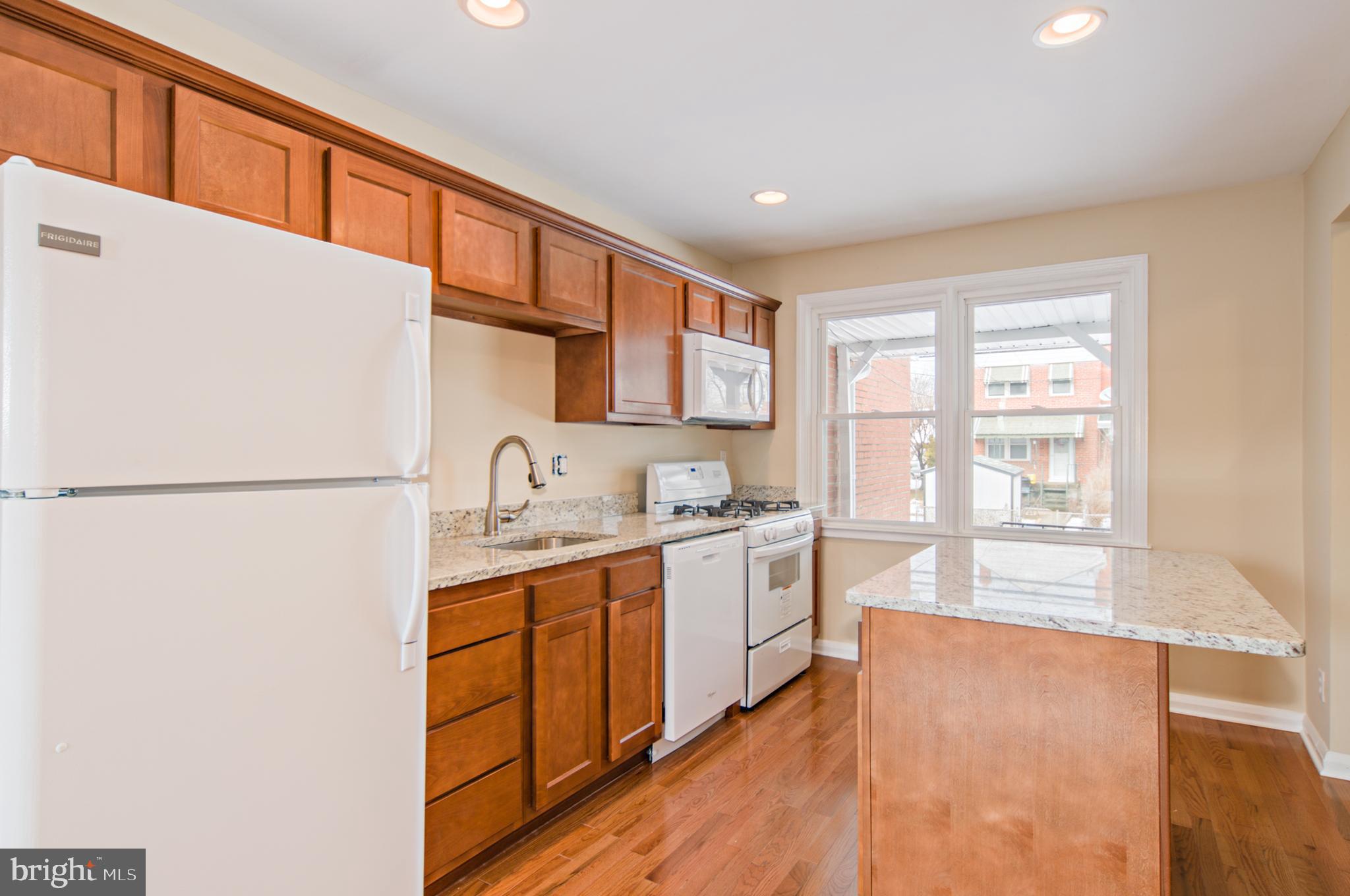 6944 Broening Road Baltimore, MD 21222 - Photo 4 of 24