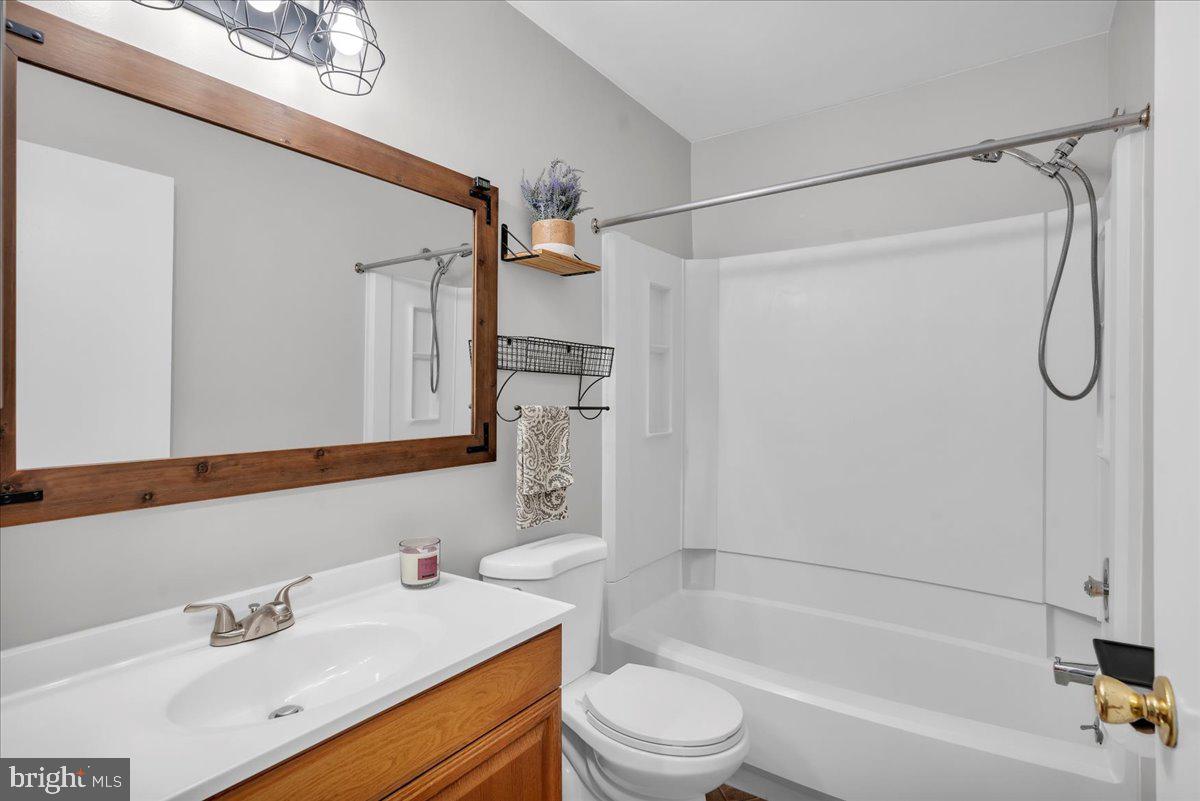 2304 Eagle Row Marlton, NJ 08053 - Photo 9 of 21